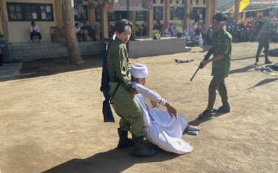 Sang Kiyai, Pementasan Teatrikal dan Kisah Bersejarah dari MTS dan MA At-Tahzib Kekait